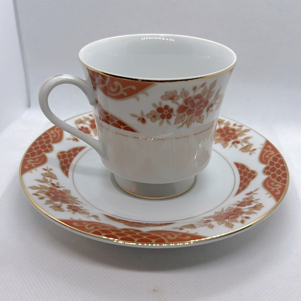 MIKASA EMPRESS FOOTED TEACUP AND SAUCER FINE CHINE VINTAGE L6009 - Picture 13 of 14